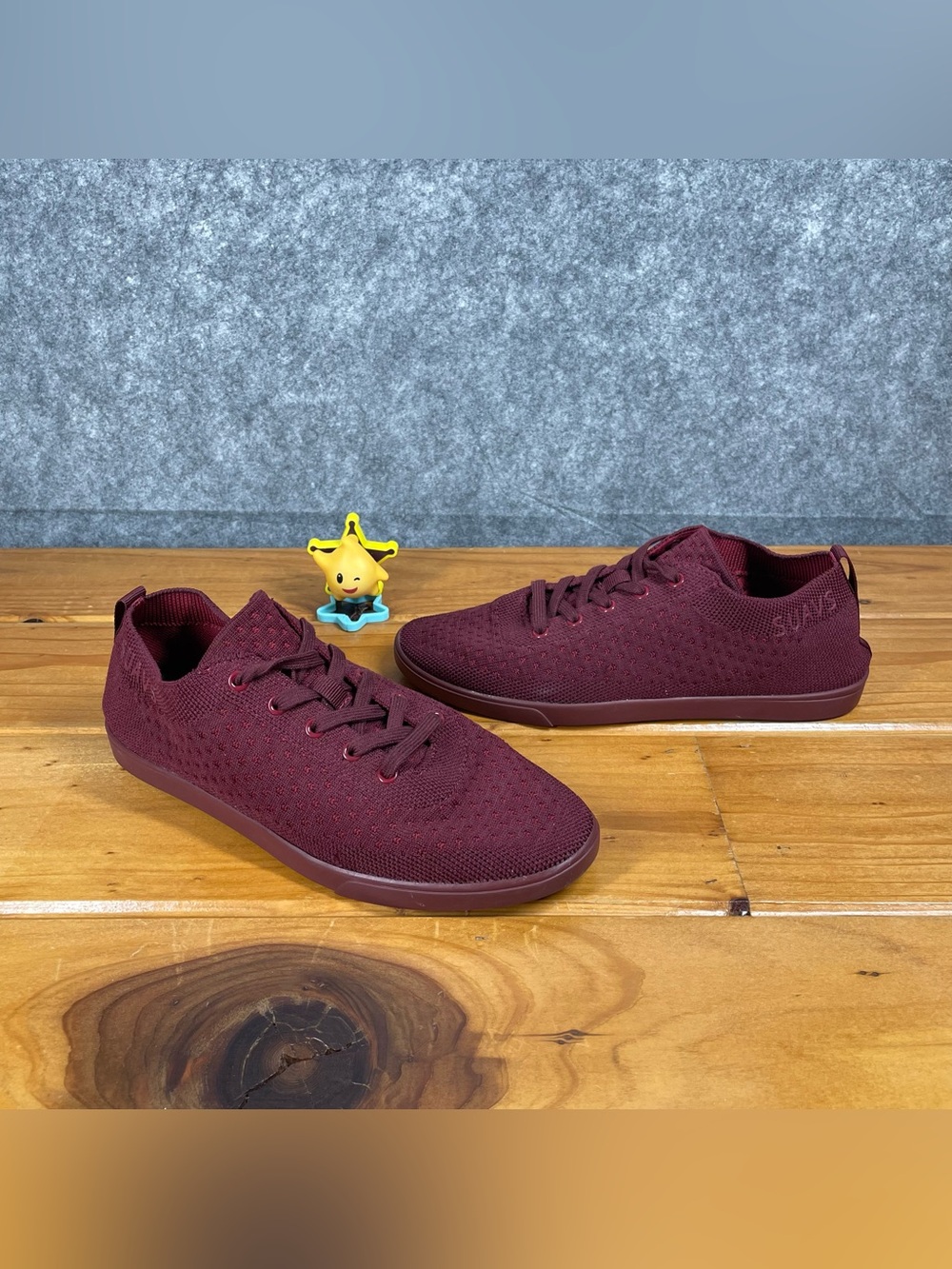 SUAVS The Zilker Womens 10 Mens 8 Burgundy Vino Knit Lightweight Casual Sneakers
